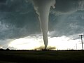 "F5_tornado_Elie_Manitoba_2007.jpg" by User:Lycaon
